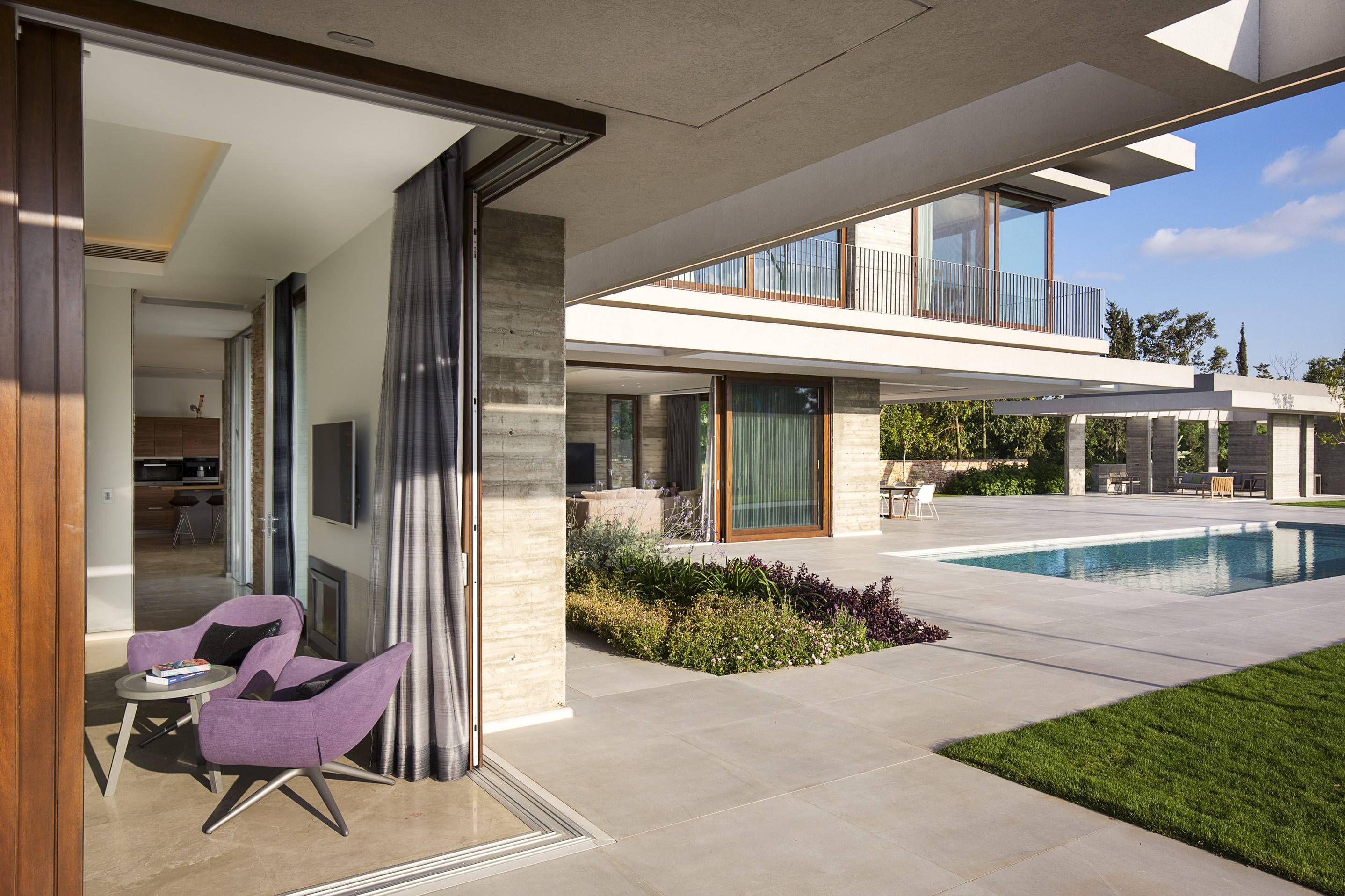 【星空官网】
系统推拉窗几多钱一平?一线系统推拉窗品牌有哪些(图2)